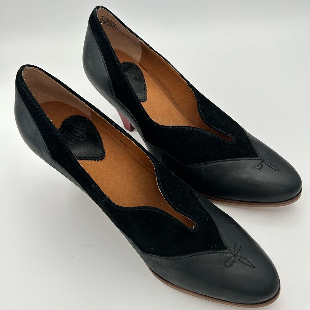 LATIGO black leather and suede heels, size 7.5, new
